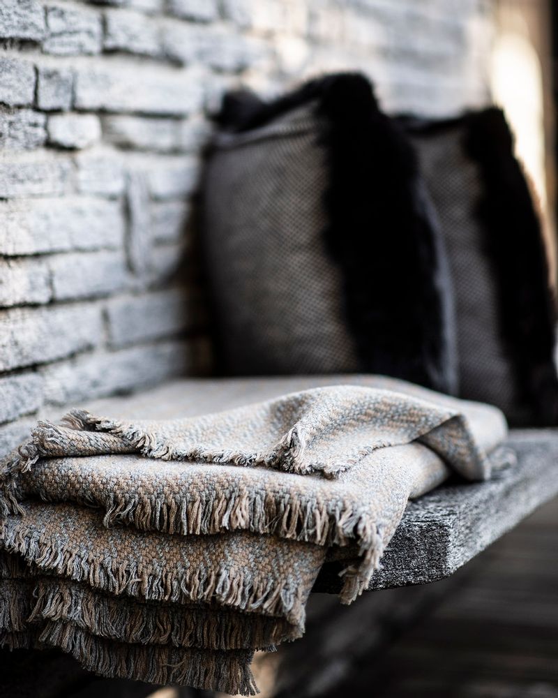 Couettes et oreillers - Plaids et oreillers en cachemire pour l'extérieur - ALONPI CASHMERE