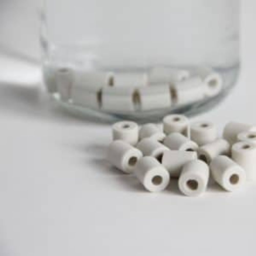 Kitchen utensils - SET OF 15 CERAMIC BEADS IN AN ORGANIC COTTON POUCH - ANGIE BE GREEN