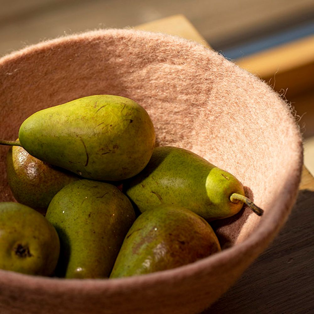 Caskets and boxes - BOWLS & BASKETS - Handmade in felt - MUSKHANE