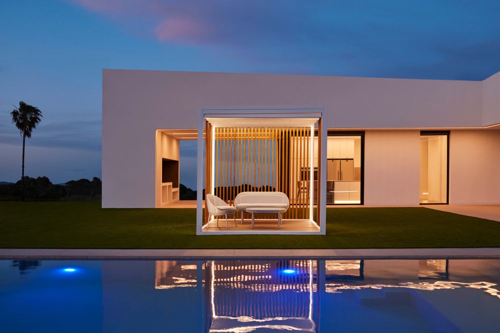 Outdoor space equipments - Brez - MOWEE