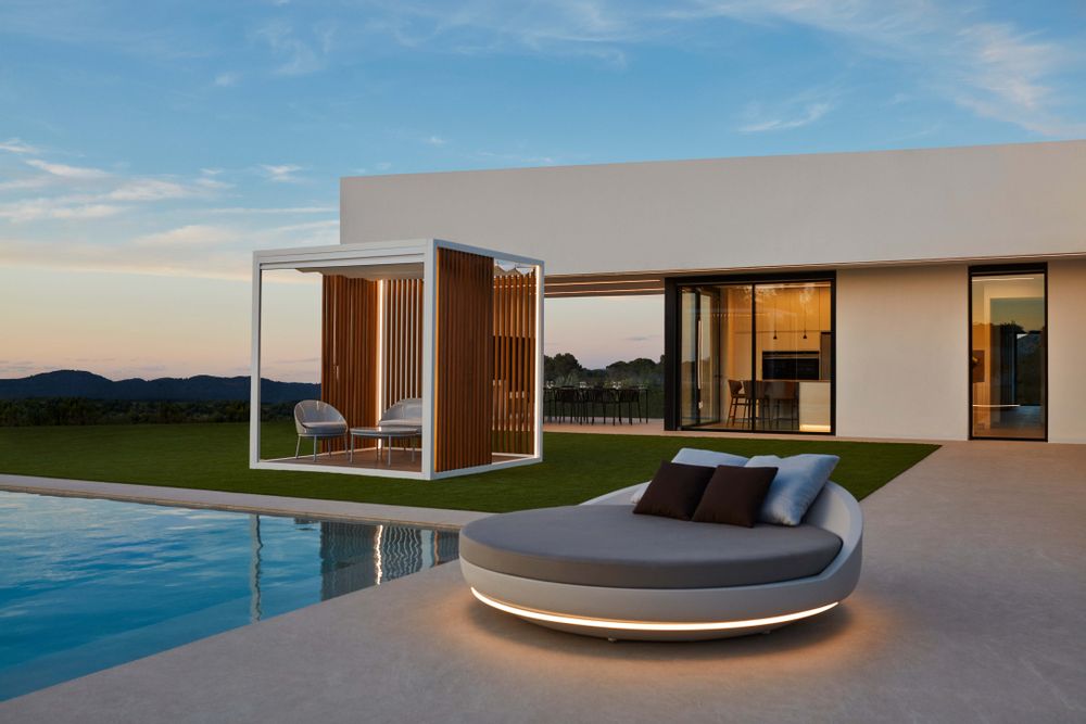 Outdoor space equipments - Brez - MOWEE