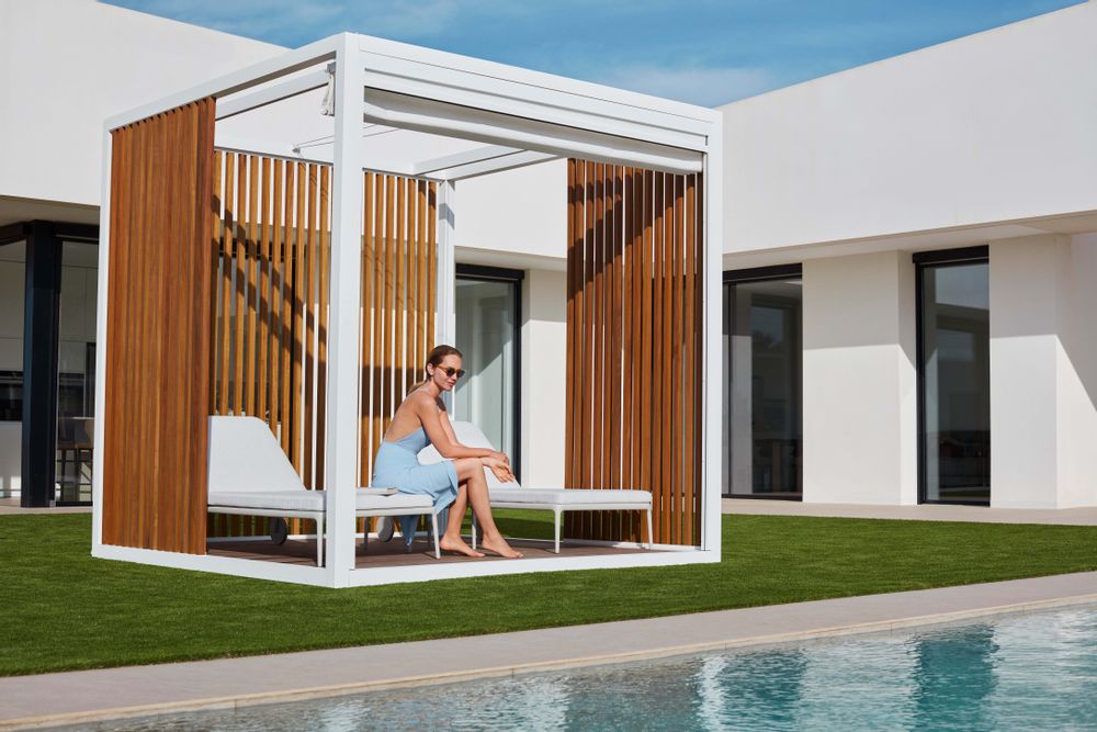 Outdoor space equipments - Brez - MOWEE