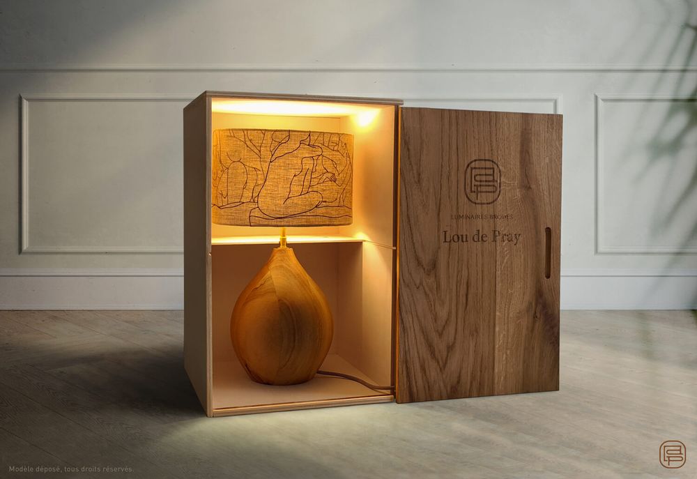 Objets design - Lampe Titia, abat-jour broderie - LOU DE PRAY