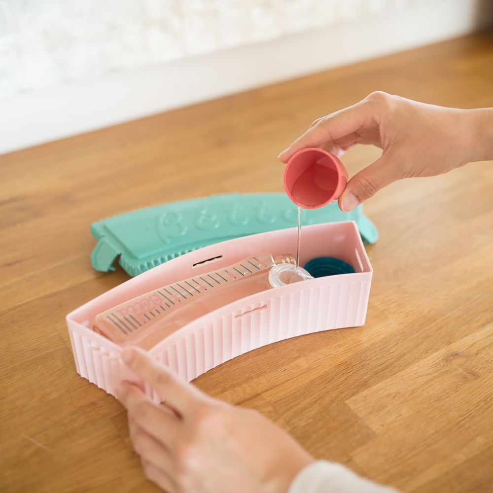 Repas pour enfant - Boîte de stérilisation à micro-ondes Bétta Curve - BETTA