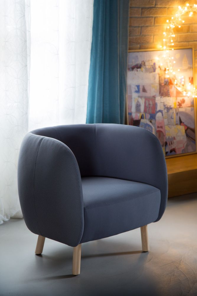 Chairs for hospitalities & contracts - Armchair Mousse P - CHAIRS & MORE