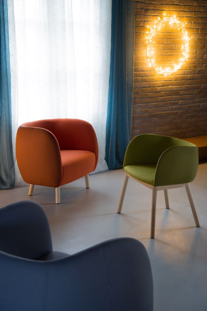 Chairs for hospitalities & contracts - Armchair Mousse P - CHAIRS & MORE