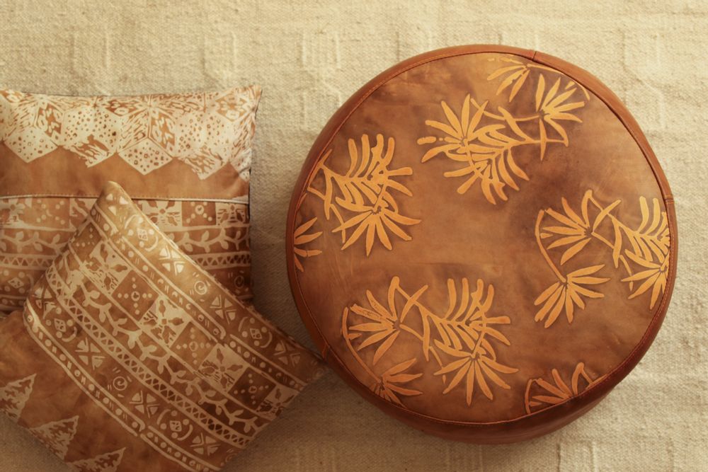 Decorative objects - POKH PATTERN LEATHER POUFS - ARTISANAT DE TUNISIE