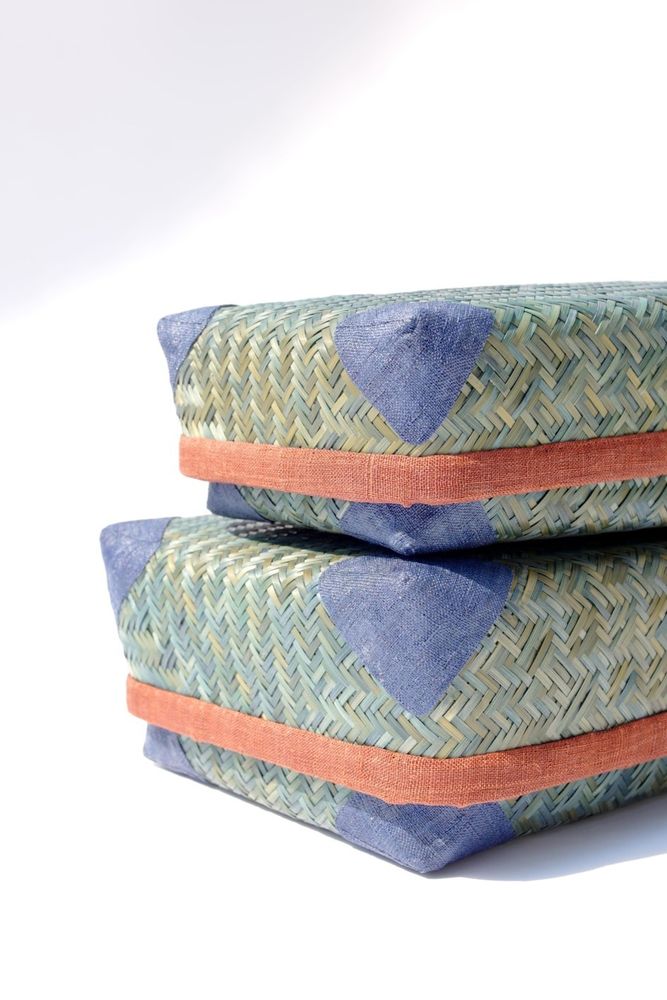 Objets de décoration - Panier en bambou teint naturel indigo. - SOLUNA ART GROUP