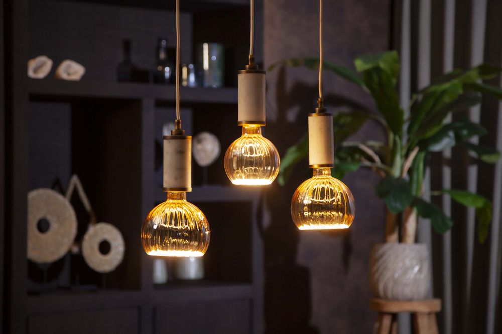 Objets de décoration - LED FLOATING GLOBE 150 STRAIGHT GOLDEN - SEGULA LED LIGHTING