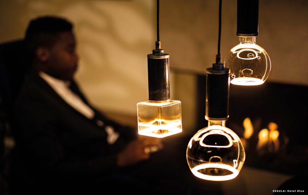 Decorative objects - LED FLOATING GLOBE 80 CLEAR GLASS - SEGULA LED LIGHTING