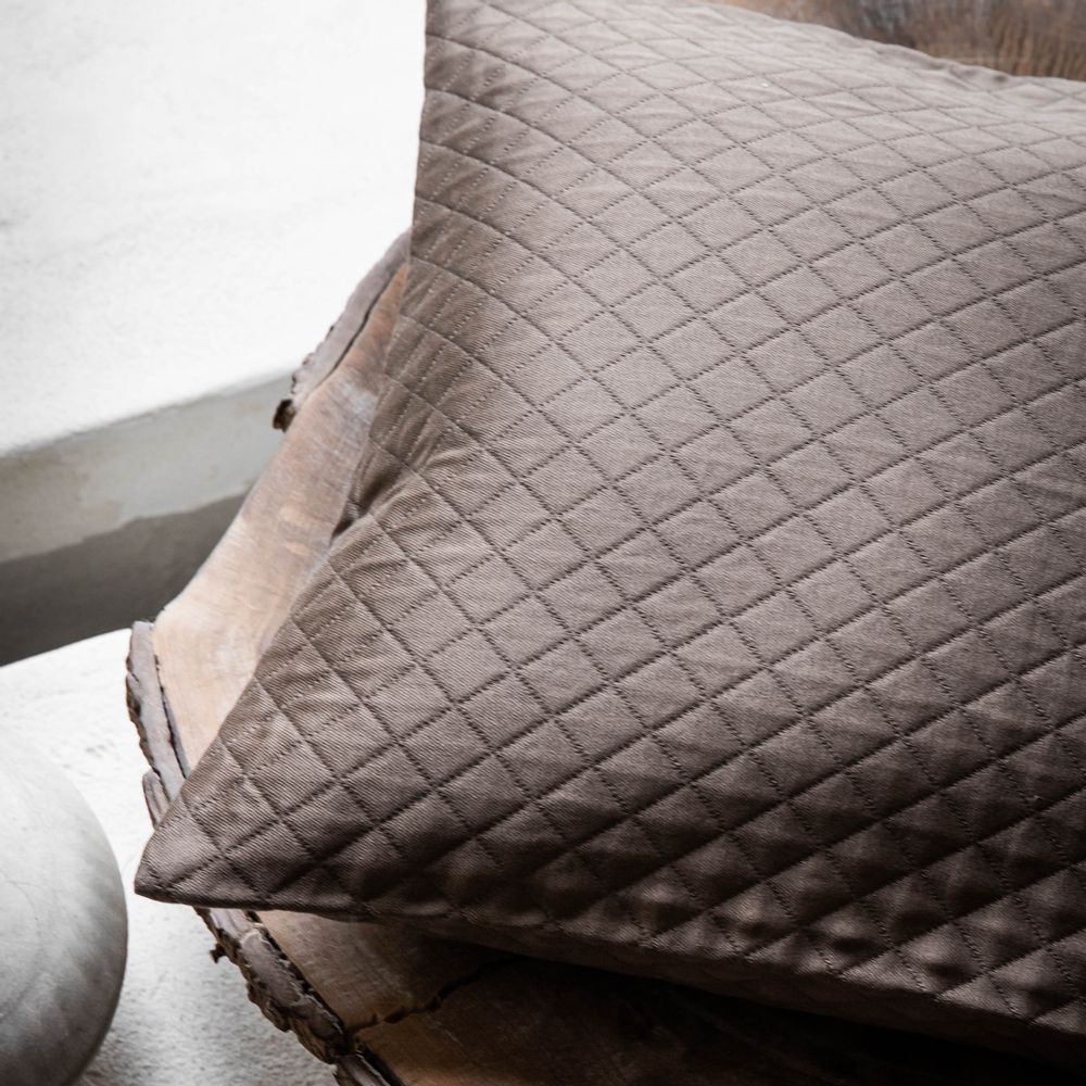 Fabric cushions - Decorative accessories. - AIGREDOUX