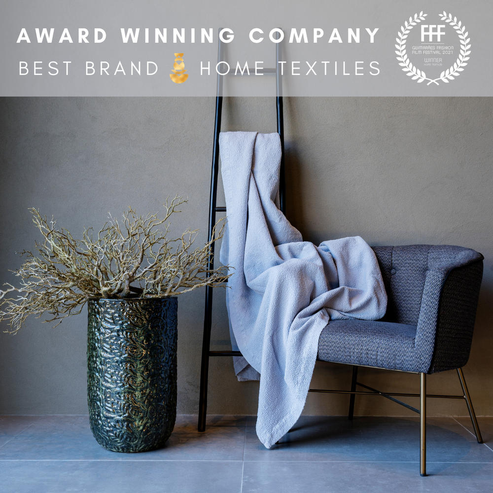 Literie pour hôtels - Jet De Lit - Couette 100 % Coton Sarcelle pour la literie  - VIDDA ROYALLE