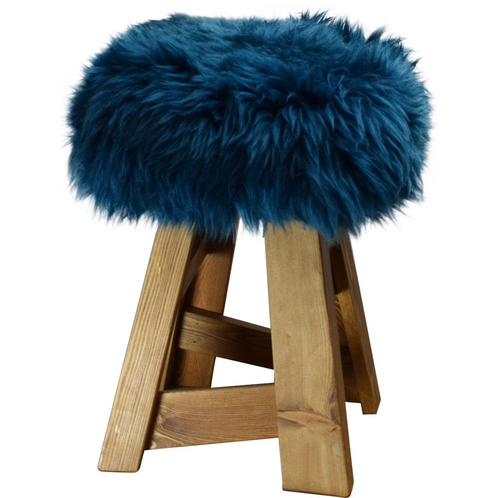 Decorative objects - Larch wood bench with Icelandic sheepskin - L'ATELIER DES TANNERIES