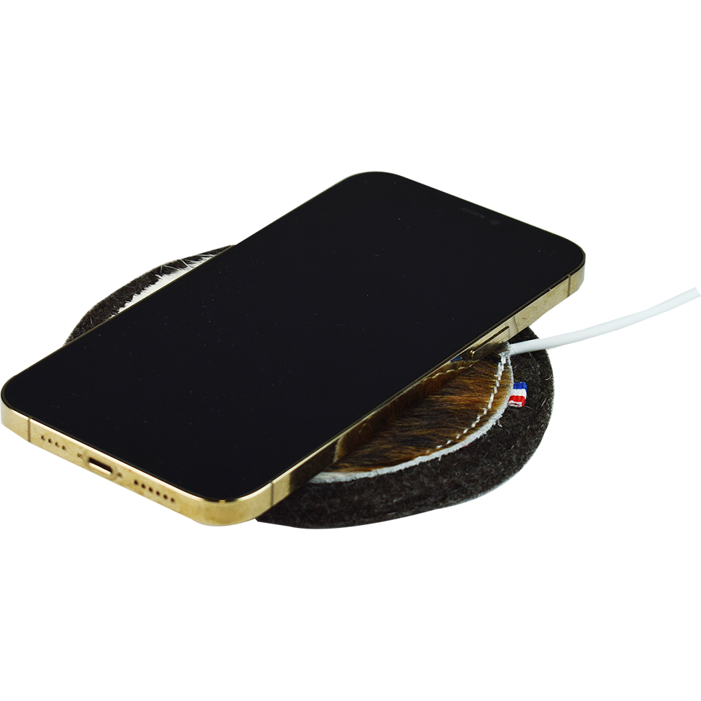 Other smart objects - Wool and Cow Felt or Leather Induction Phone Charger - L'ATELIER DES TANNERIES