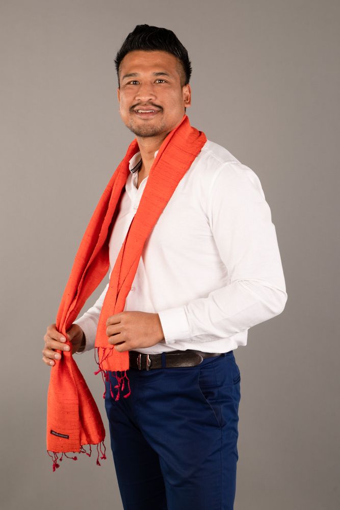 Foulards et écharpes - Le Krama en Soie Sauvage Orangé. - KRAMA HERITAGE