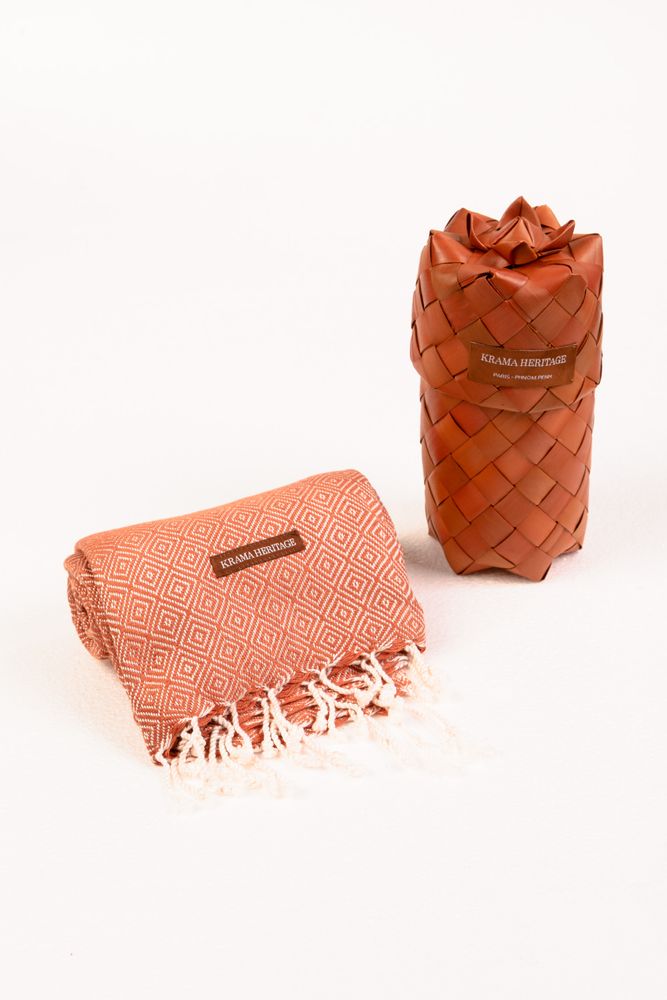 Foulards et écharpes - Le Krama Chaud Beige Ocre - KRAMA HERITAGE