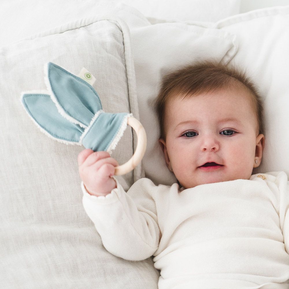 Gifts - Bunny organic teething ring - APUNT BARCELONA
