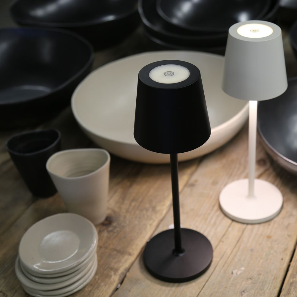 Objets design - Lampe de table LED rechargeable USB - FIORIRA UN GIARDINO SRL