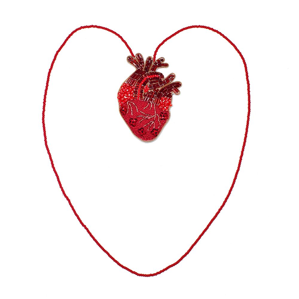 Jewelry - Handmade heart brooch embroidered with pearls - HELLEN VAN BERKEL HEARTMADE PRINTS