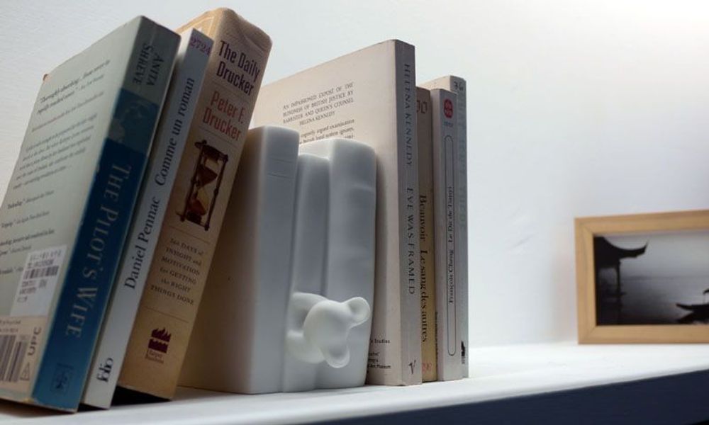 Design objects - The Weight of Knowledge Sculpture - CHU, AN DESIGN