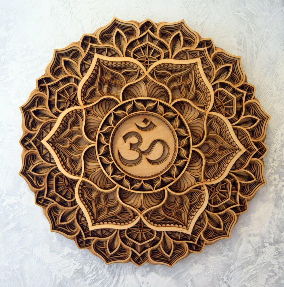 Autres décorations murales - Mandala en forme de couronne à suspendre - BHDECOR