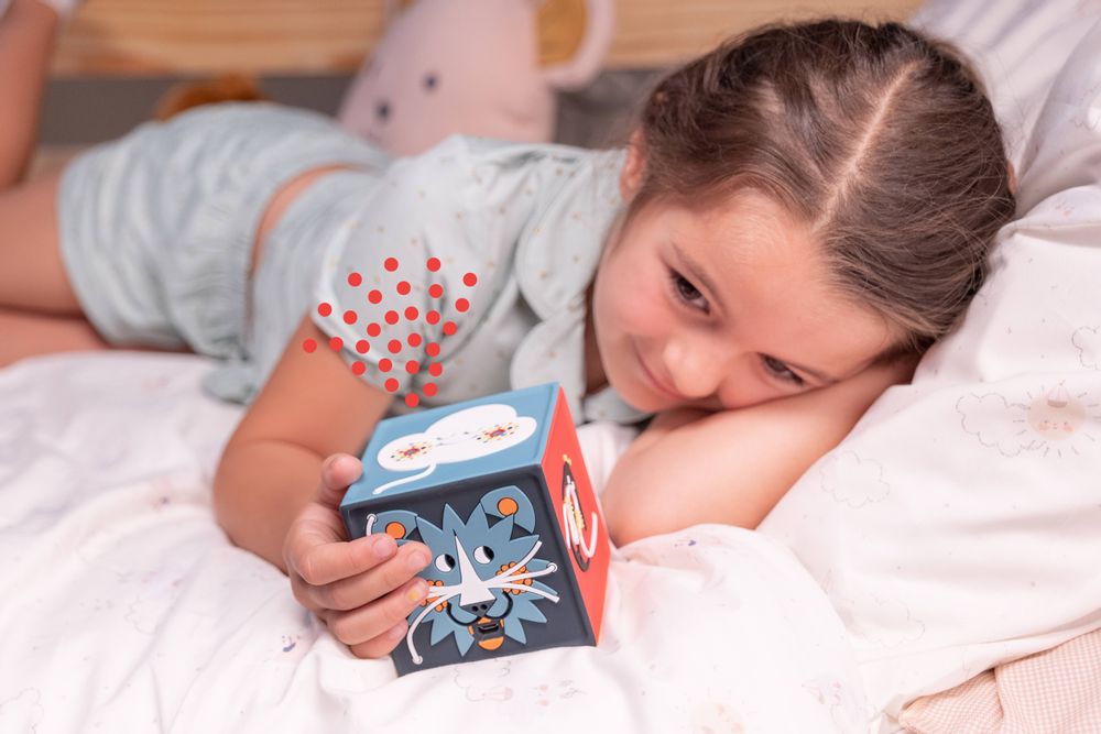 Children's games - LA CONTEUSE MERVEILLEUSE - JOYEUSE