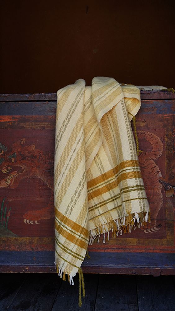 Cushions - DORJIBI THRA SAR KC throw and cushion - BHUTAN TEXTILES