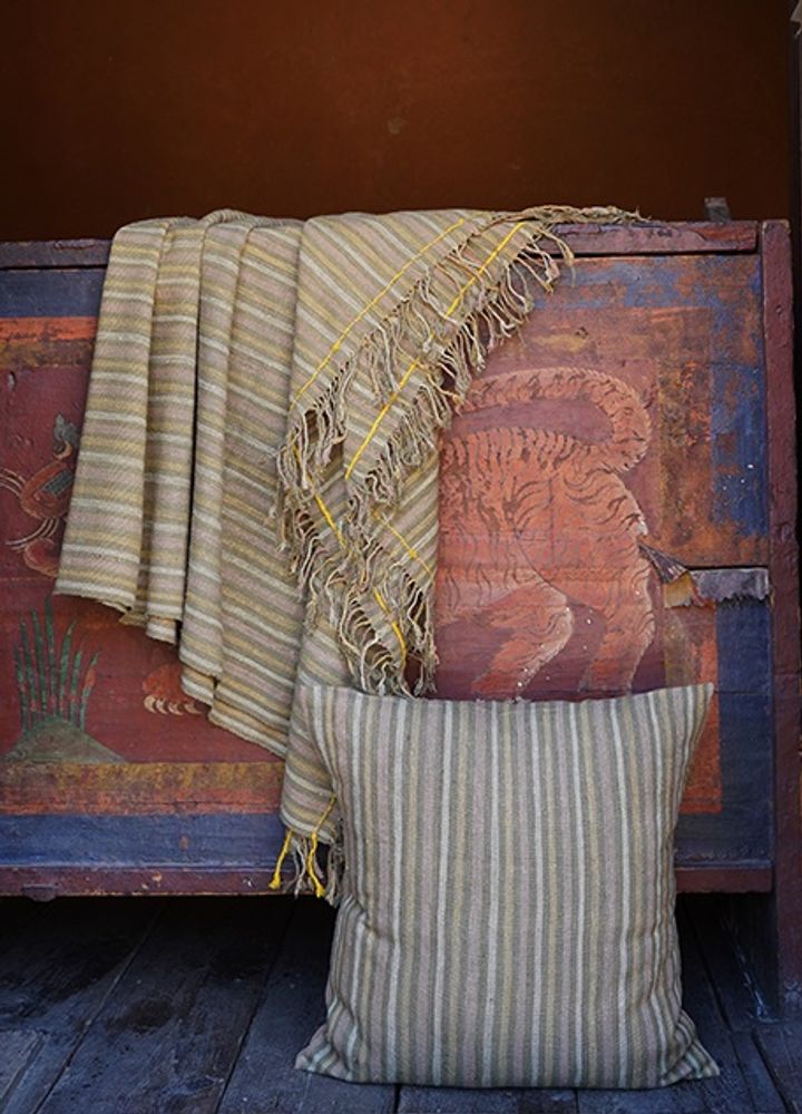 Coussins - Coussin et jeté RADI KC - BHUTAN TEXTILES