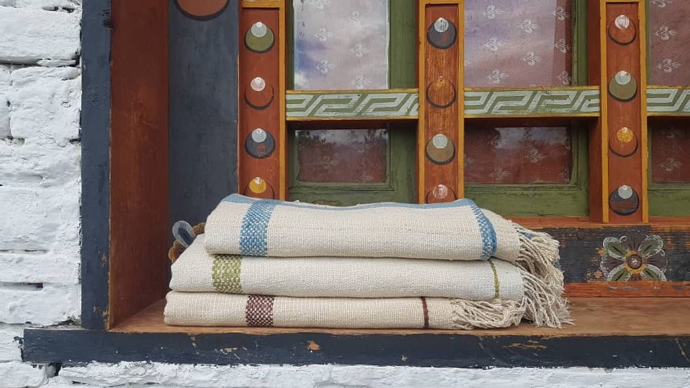 Plaids - Plaid DHELKI - BHUTAN TEXTILES