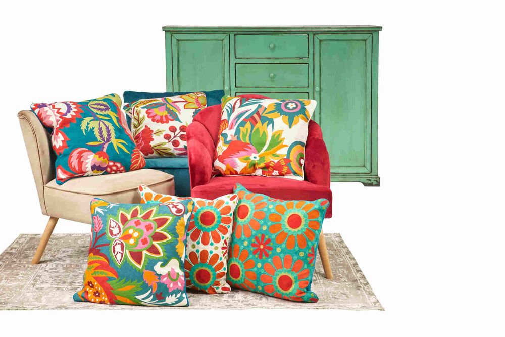 Armchairs - DELFINA armchair - PUEBCO