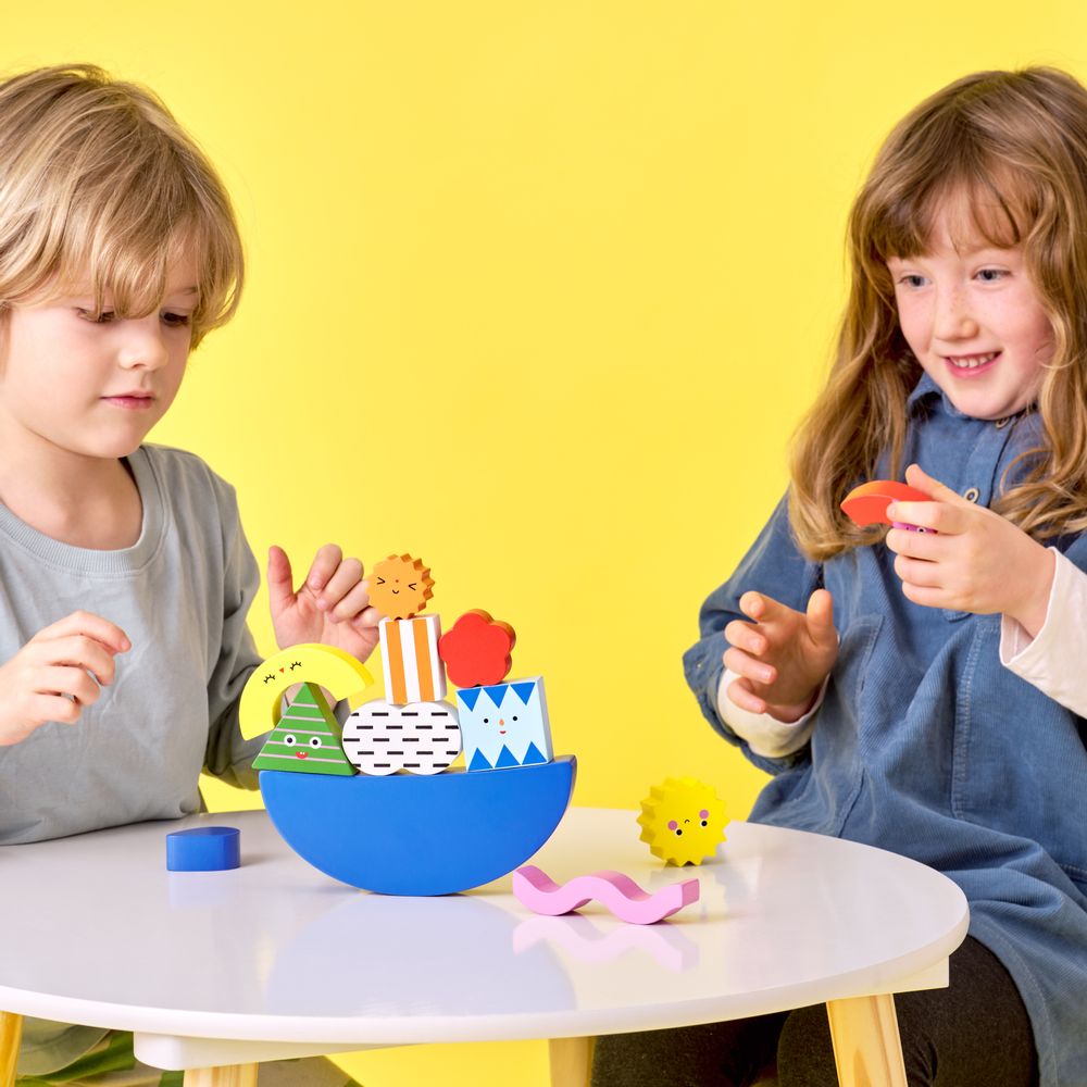 Toys - WOODEN BALANCE GAME - KIKKERLAND