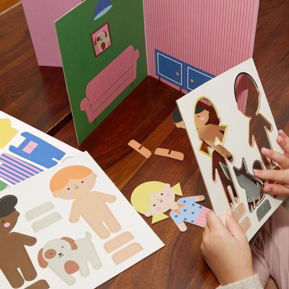 Toys - DRESS UP AND PLAY - KIKKERLAND
