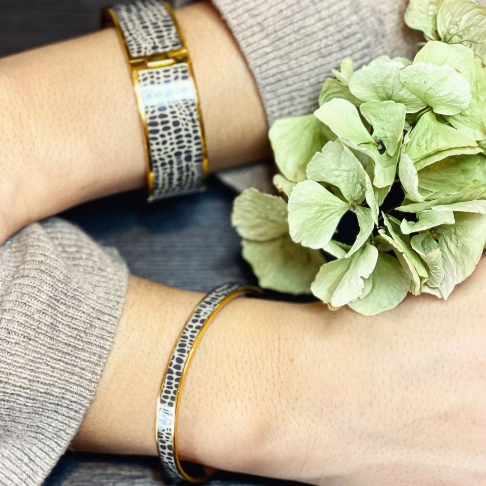 Objets design - Bracelet manchette DEIA. - PIPOL