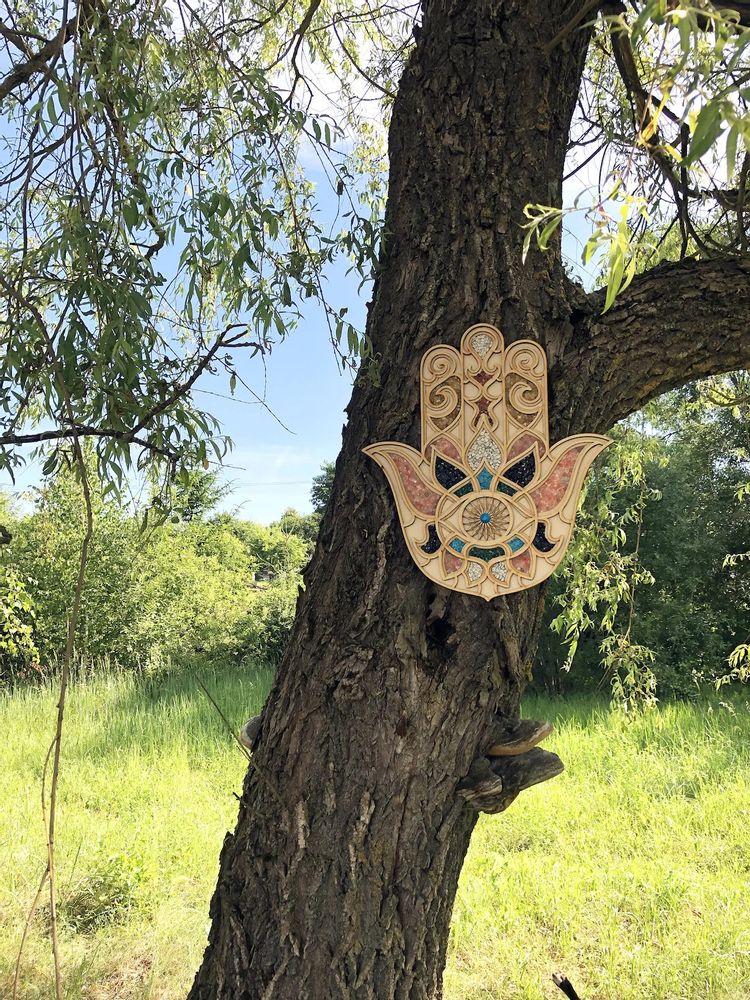 Other wall decoration - HAMSA WALL DÉCOR - Painted Mandala Art - Plywood Gemstone Hamsa Art For Wall Hanging - BHDECOR