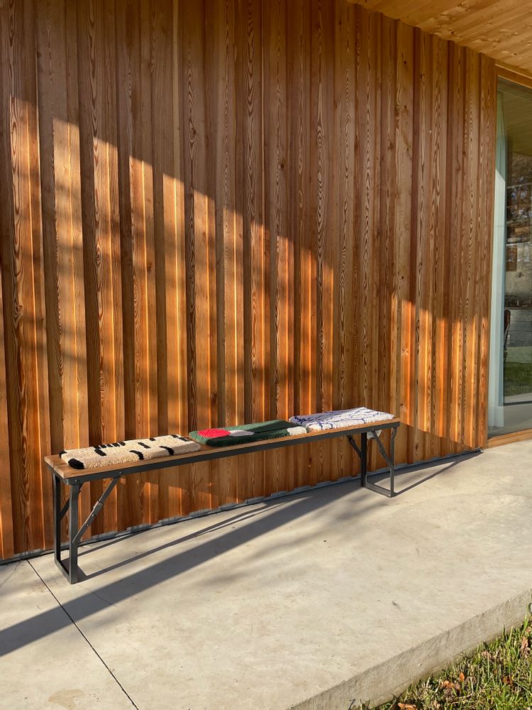 Tapis contemporains - Fabric Fabrik: TAPIT - STOOL RUGS - FRAMED WORKS - FABRIC FABRIK