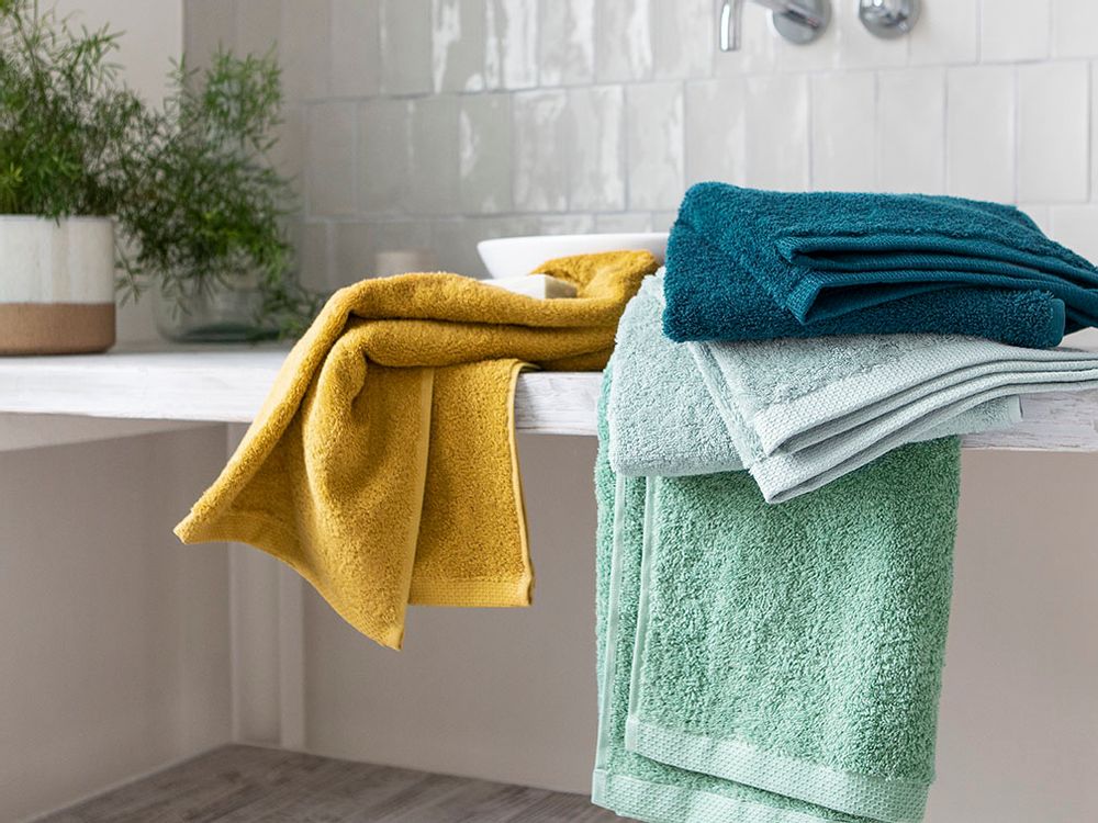 Bath towels - Aqua Émeraude - Towel, glove, bathrobe and bath mat - ESSIX
