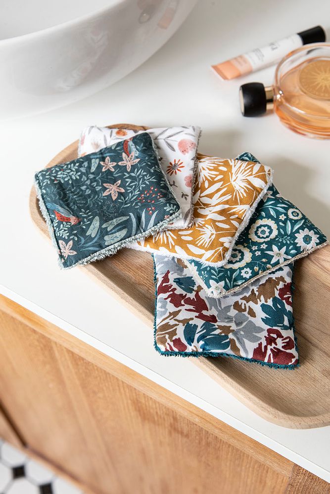 Other bath linens - Makeup Remover Squares - ESSIX