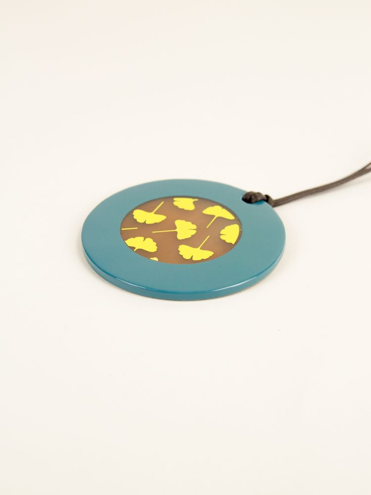 Bijoux - Horn and hoof lacquered pendants - L INDOCHINEUR X RIVÊT