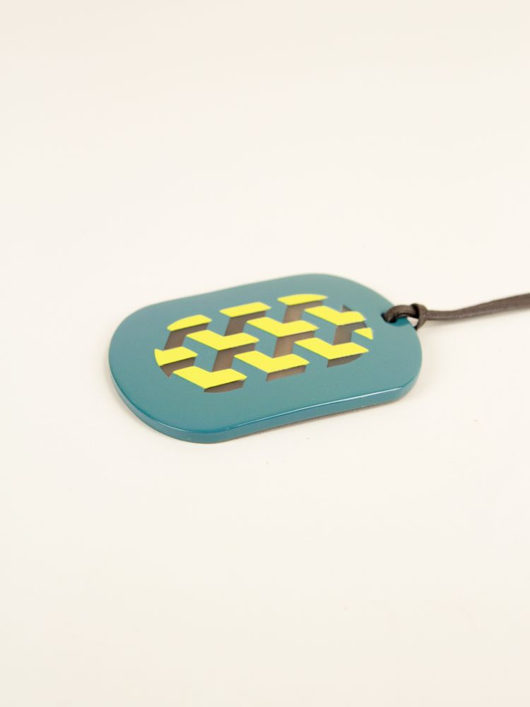 Bijoux - Horn and hoof lacquered pendants - L INDOCHINEUR X RIVÊT