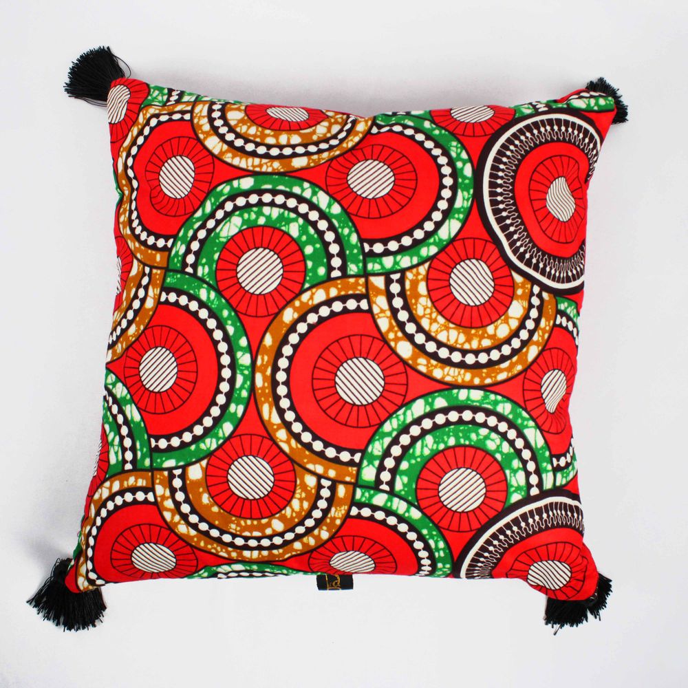Coussins textile - COUSSIN WAX ROSACES - POMPONS - HÙMA HOME PARIS