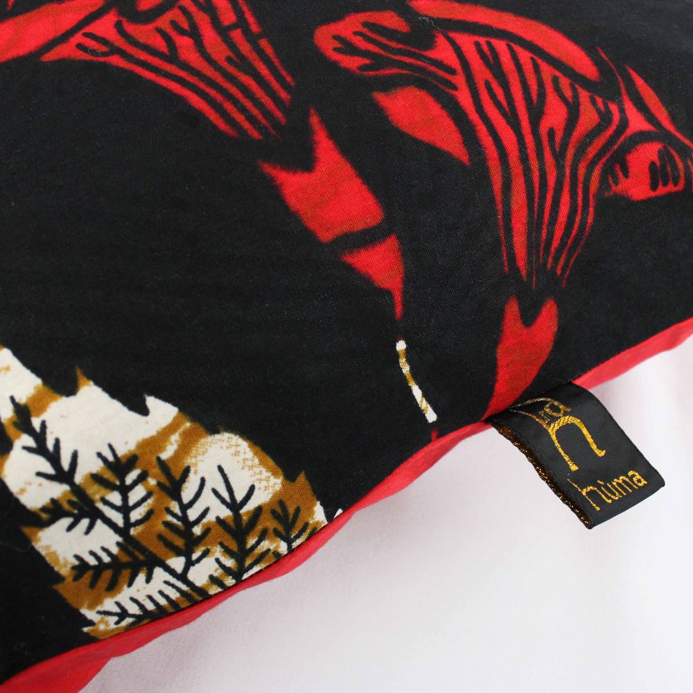 Fabric cushions - CUSHION WAX PASSION - POMPONS - HÙMA HOME PARIS