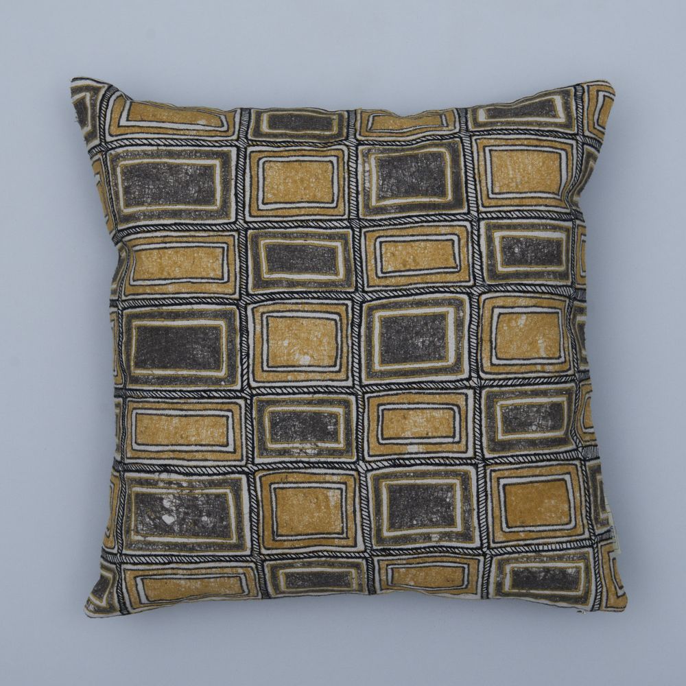 Cushions - Embroidered cushions - NEERU KUMAR