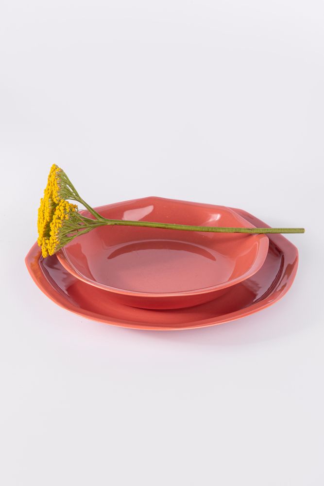 Couverts & ustensiles de cuisine - L'assiette creuse octogonale en porcelaine - Terracotta - OGRE LA FABRIQUE