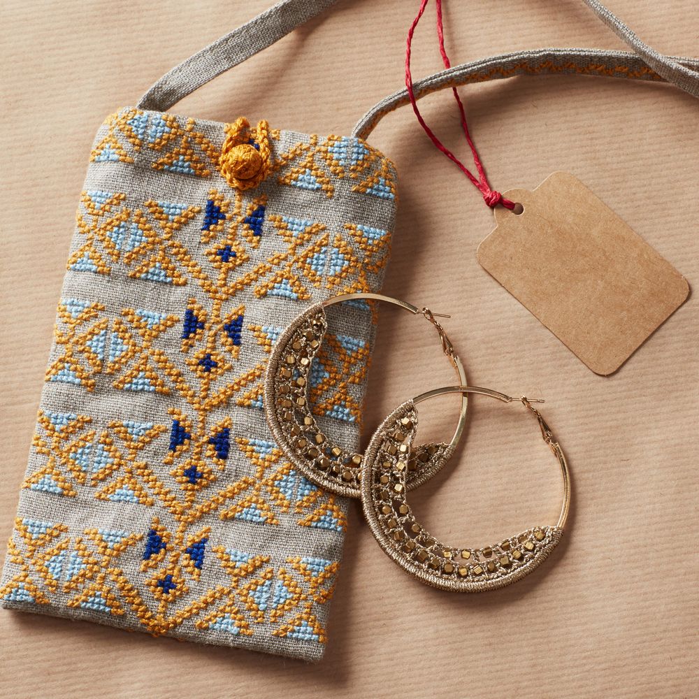 Bijoux - Archisha, Bijoux et Sacs - UNHCR/MADE51