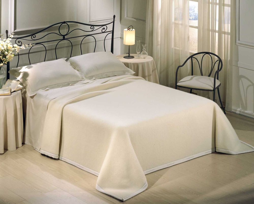 Bed linens - BLANKET LAMBSWOOL - MANIFATTURA LOMBARDA SRL