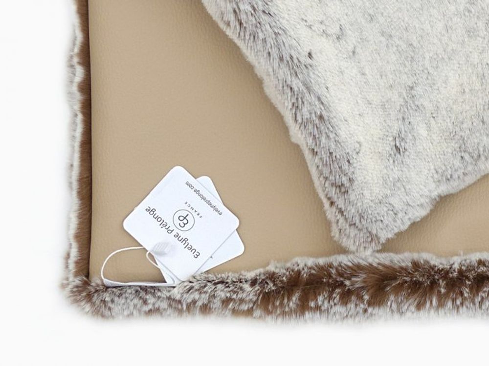 Tapis sur-mesure - Tapis en Fausse Fourrure - MAISON EVELYNE PRÉLONGE FRANCE