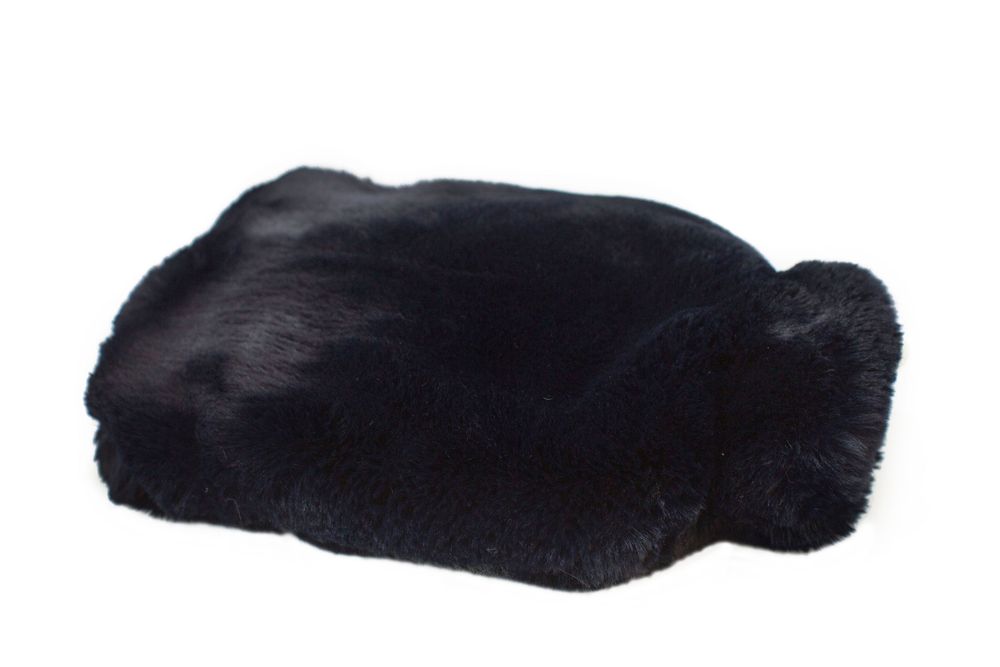 Textile and surface design - Faux fur hot water bottles - MAISON EVELYNE PRÉLONGE FRANCE