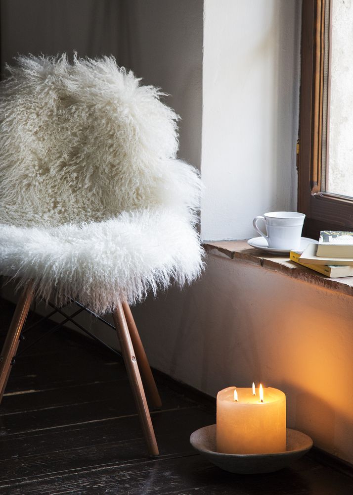Design carpets - Mongolian fur and cushions products - FIORIRA UN GIARDINO SRL