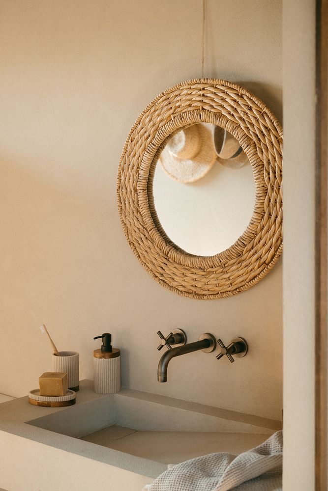 Soap dishes - Beige polyresin and acacia wood. Stripes soap dish 14x9.5x3 cm BA22101 - ANDREA HOUSE