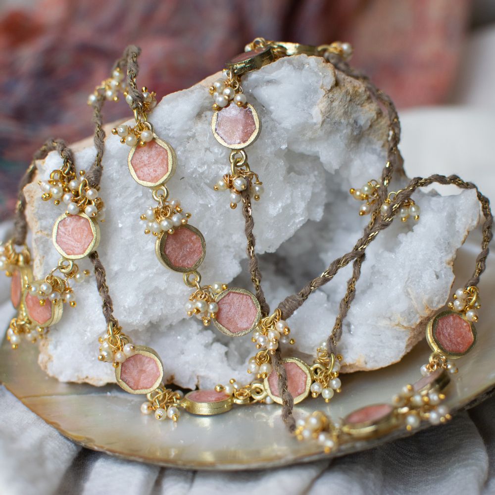 Jewelry - Queen beads neacklaces and cuffs - ZENZA